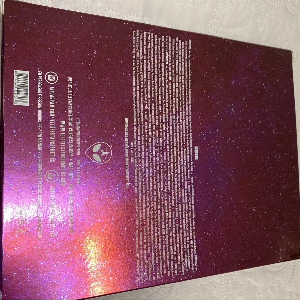 Jeffree Star Alien Palette - Cosmic Purple